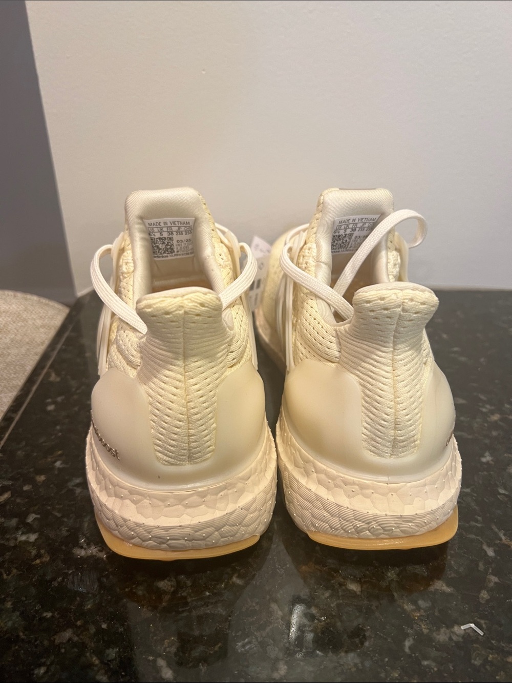 adidas Ultra Boost 1.0 Women's Running Shoes - Off-White/Cream 6.5W - Picture 5 of 7